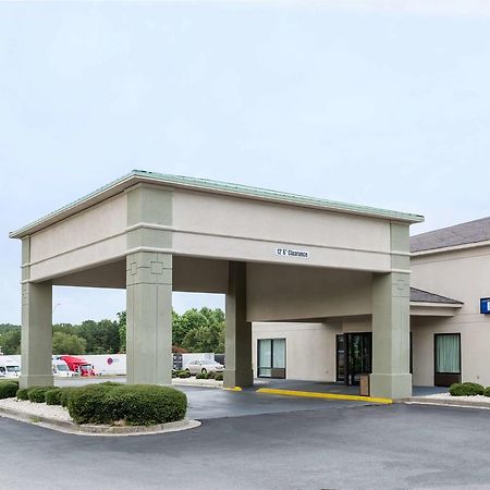 Days Inn By Wyndham Lugoff Bagian luar foto
